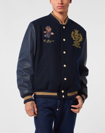 бомбер  фотография