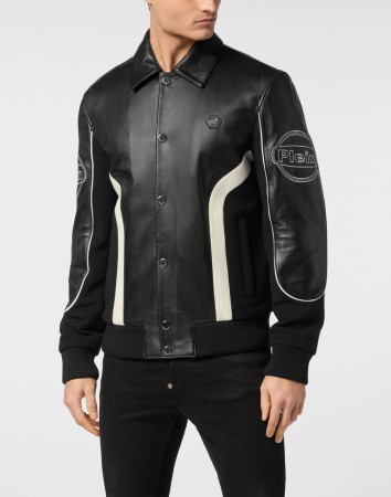 бомбер  - верхняя одежда американская 