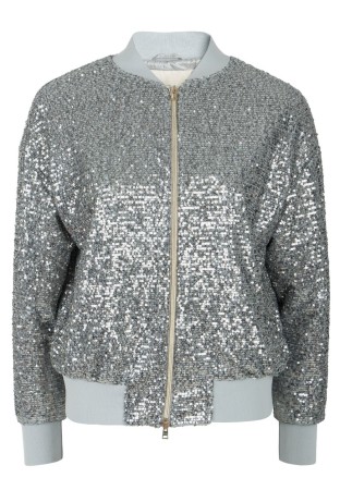 бомбер  фотография