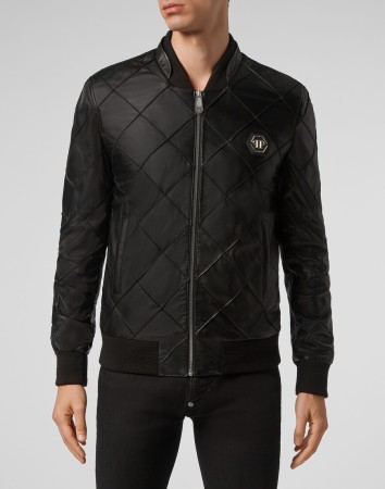 бомбер  фотография