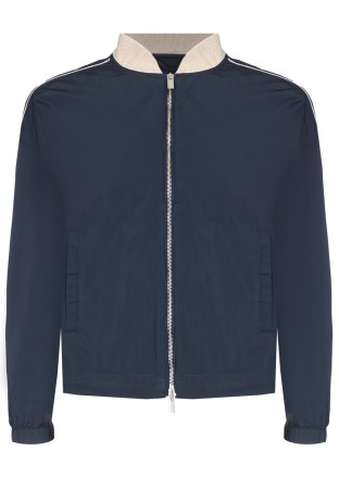 бомбер  фотография