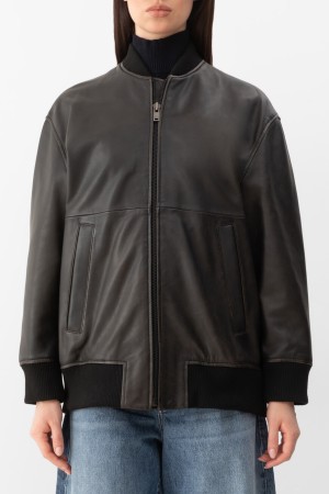 бомбер  - женская верхняя одежда широкая 