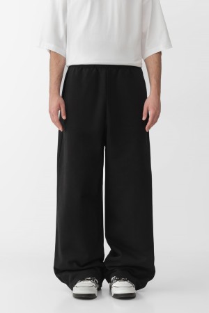 брюки  модель из лимитированной коллекции фотография