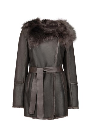 дубленка  - женская верхняя одежда vespucci 