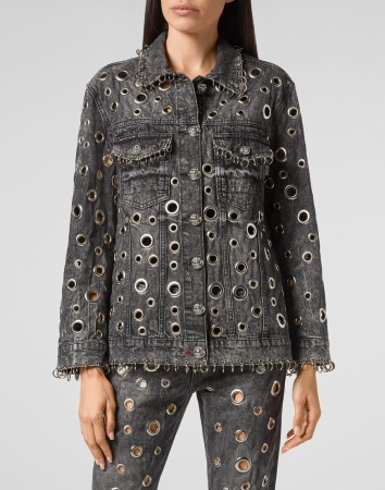 джинсовая куртка  - женская верхняя одежда американская 