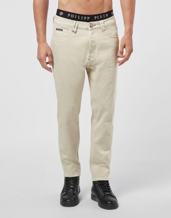 джинсы прямые и зауженные  фотография