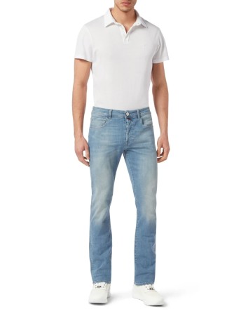 джинсы прямые  фотография