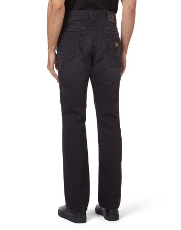 джинсы прямые  фотография