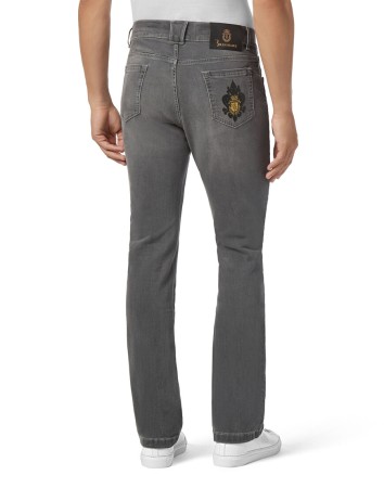 джинсы прямые  фотография