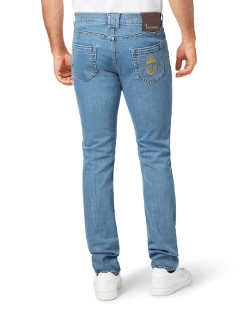 джинсы прямые  фотография