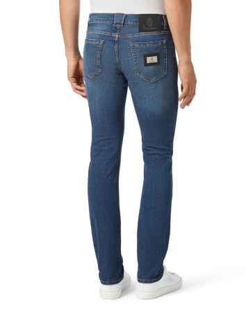 джинсы прямые  фотография