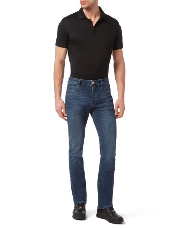 джинсы прямые  фотография