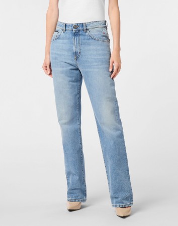 джинсы прямые  фотография