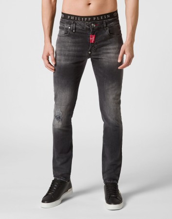 джинсы прямые  фотография