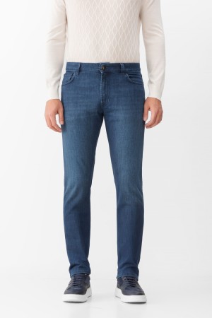 джинсы  фотография