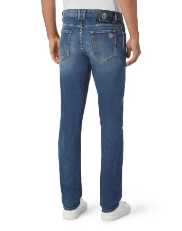 джинсы зауженные  фотография