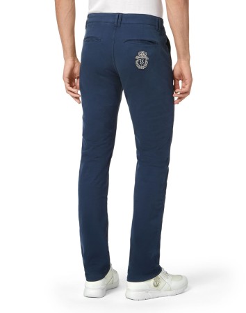 джинсы зауженные  фотография