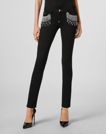 джинсы зауженные  фотография