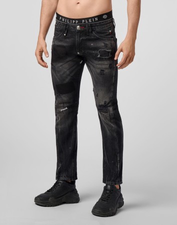 джинсы зауженные  фотография