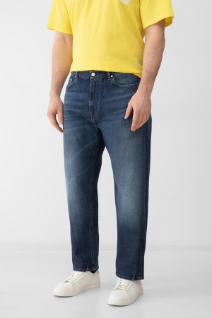 джинсы  фотография