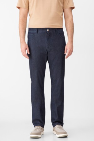 джинсы  - мужская одежда из денима 