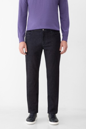 джинсы  - мужская одежда из денима 