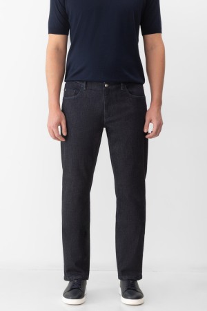 джинсы  - мужская одежда из денима 