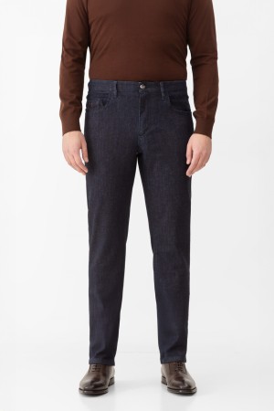 джинсы  - мужская одежда из денима 