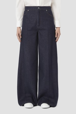 джинсы  фотография