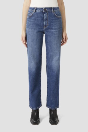 джинсы  - женская одежда на клепках 