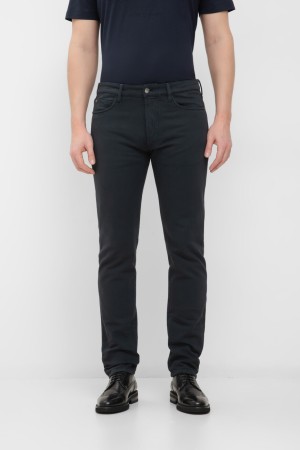 джинсы  - мужская одежда из натуральной кожи 