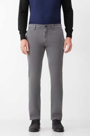 джинсы  - мужская одежда крокодиловая 