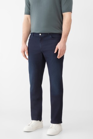 джинсы  - мужская одежда из денима 