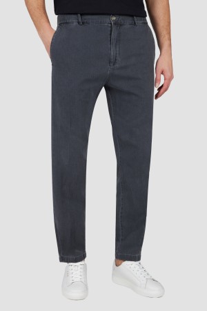 джинсы  фотография