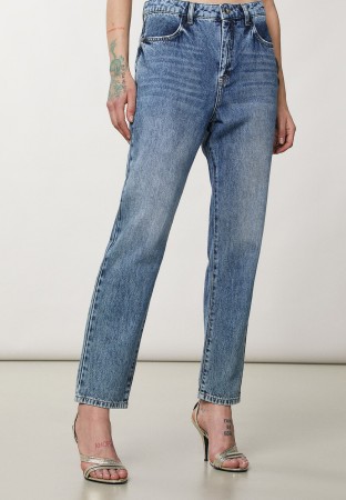 джинсы  фотография