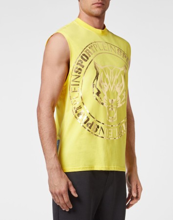 футболка  - мужская одежда желтая 