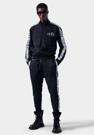 костюм 2 фотография