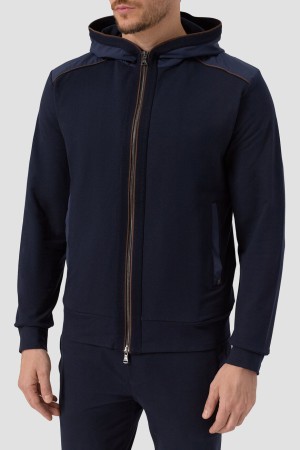 костюм спорт  фотография