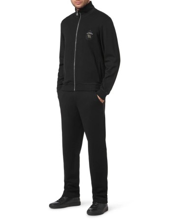 костюм спортивный  фотография