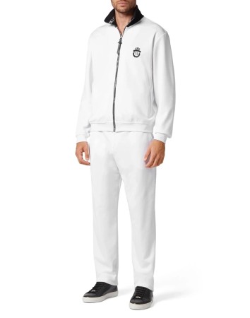 костюм спортивный  фотография