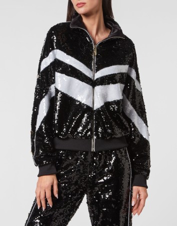 костюм спортивный  фотография