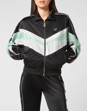 костюм спортивный  фотография