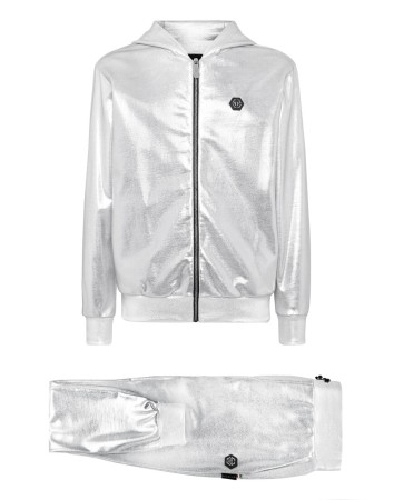 костюм спортивный  фотография