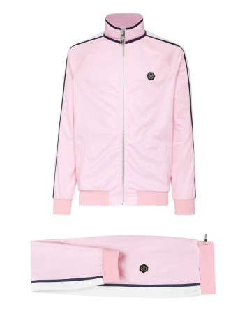 костюм спортивный  фотография