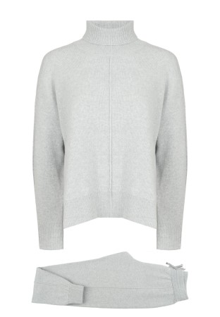 костюм  фотография