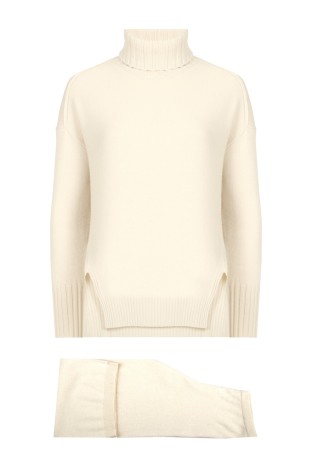 костюм  - женские костюмные комплекты