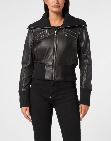 кожаная куртка  - женская верхняя одежда