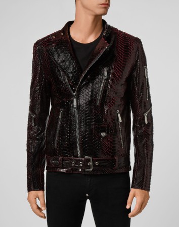 кожаная куртка  фотография