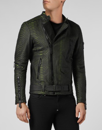 кожаная куртка  фотография