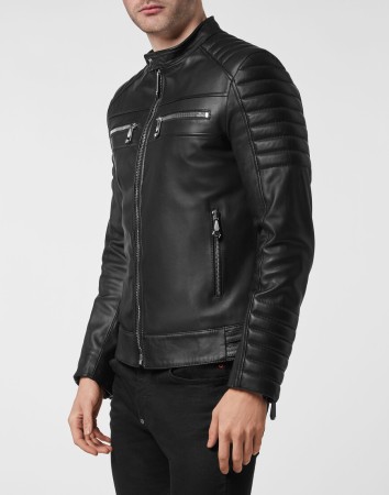 кожаная куртка  фотография